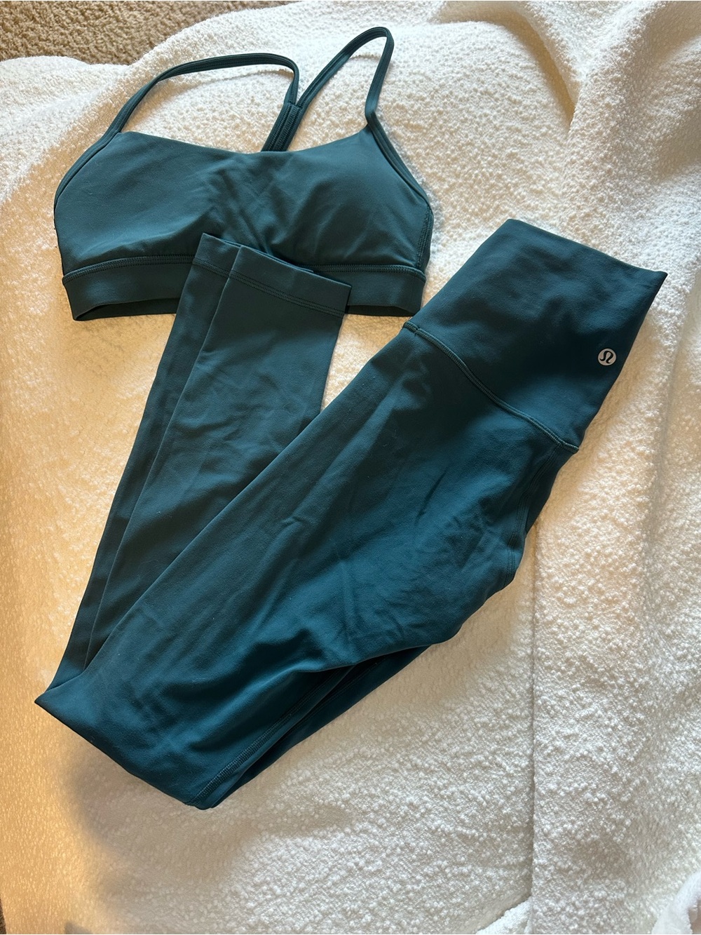 lululemon SET Deep Teal Align High-Rise Leggings 28” with Matching Sports Bra